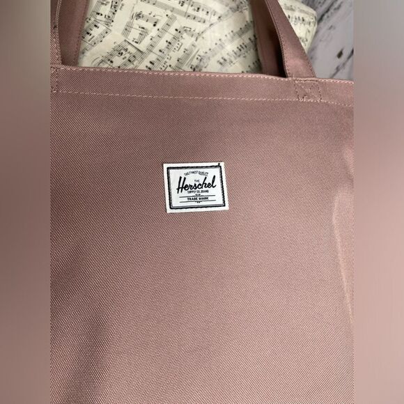 Herschel Supply Co Classic 19L Tote Bag Ash Rose - Picture 3 of 9